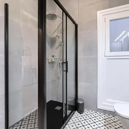 Tenderia Mercado Ribera Old Town Bilbao